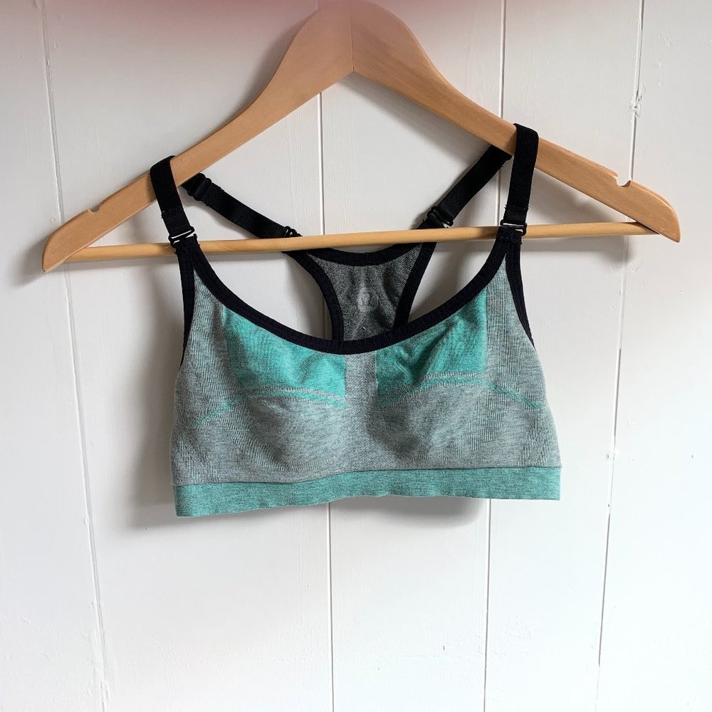 Lululemon Sattvic Reversible Sports-Bra
